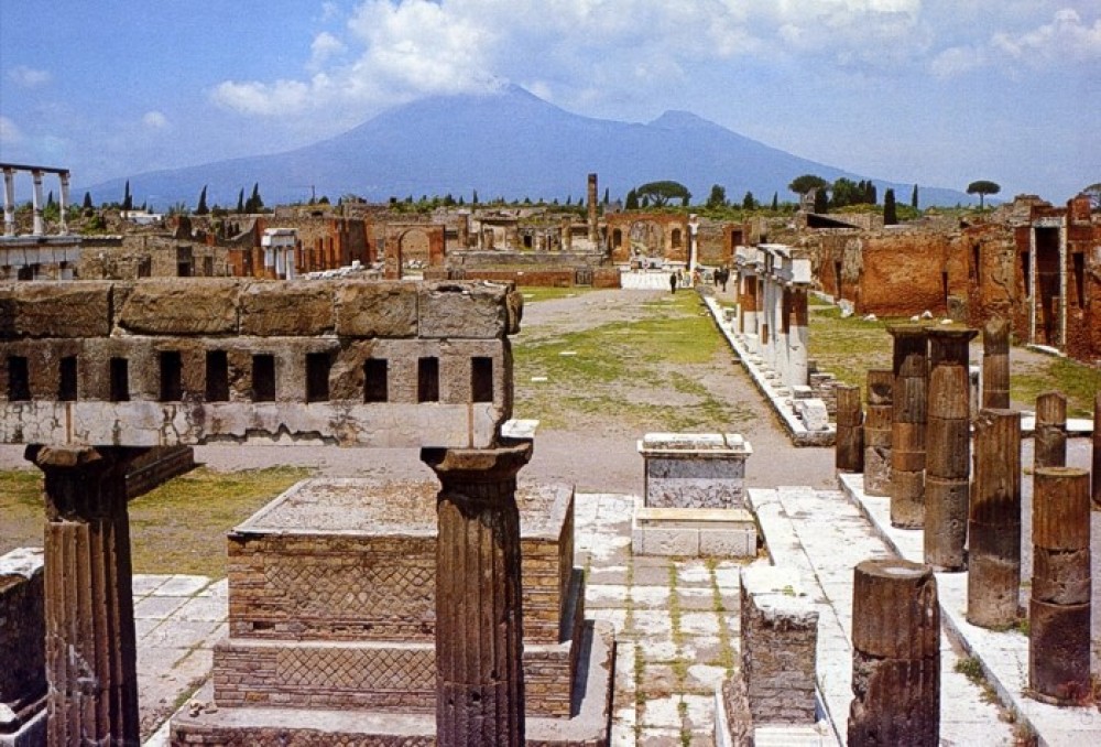 Pompeii 3-Hours Private Walking tour - Naples | Project Expedition