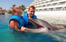 Punta Cancun Delphinus: Dolphin Ride