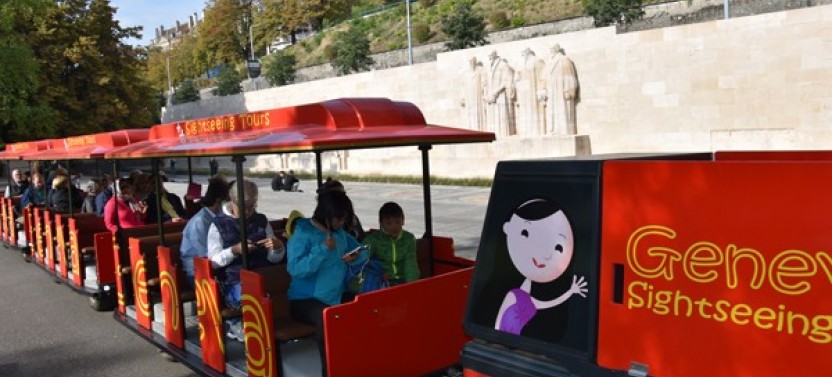 Geneva Hop On Hop Off Trolley Tour - 3 Lines Included