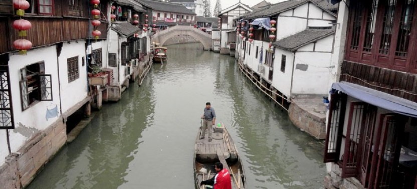 Private Suzhou & Tongli Water Town Day Trip from Shanghai: