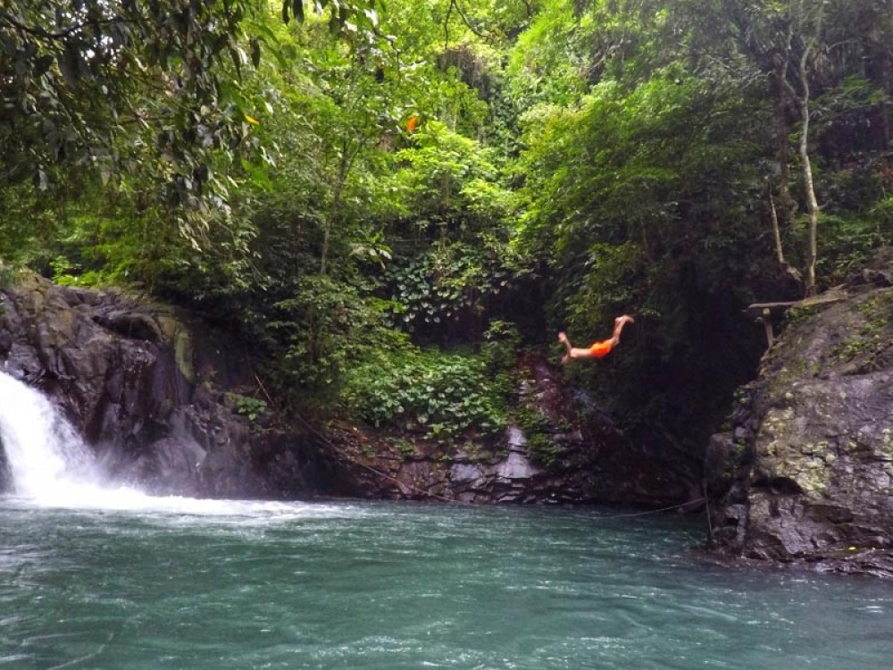 Aling Aling Waterfall