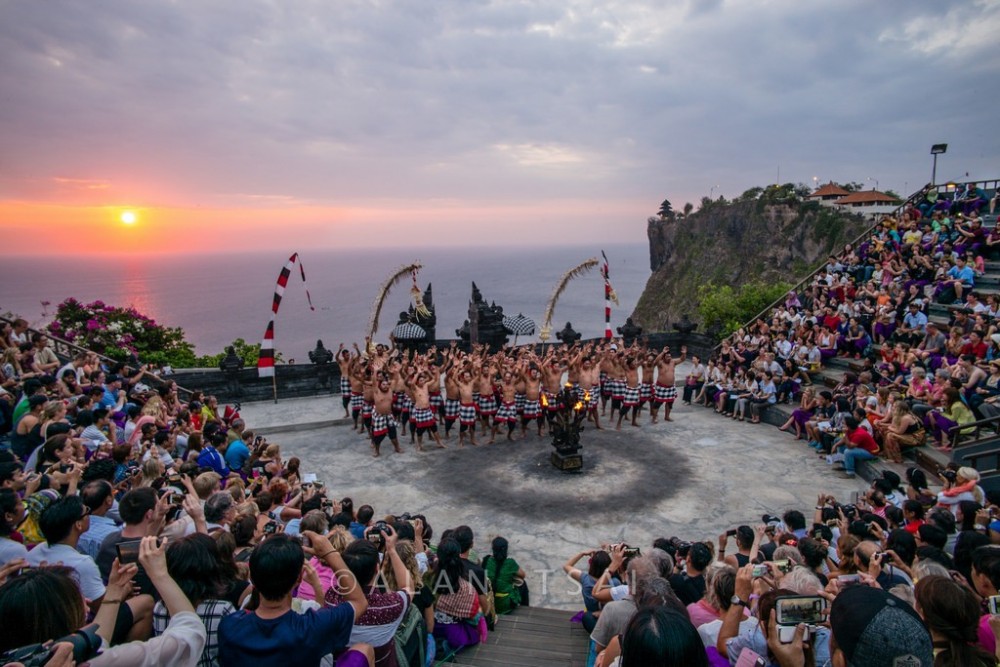 Uluwatu Temple, Kecak Dance and Sunset Dinner