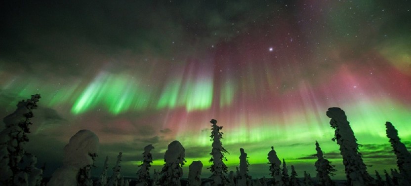 Snowmobile Photography Trip To Hunt The Auroras
