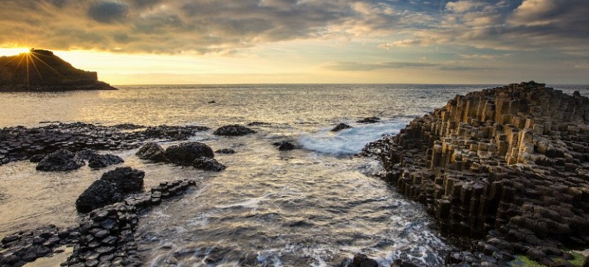 Giant's Causeway and Titanic Experience tour from Belfast port