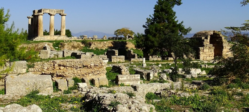 Private Biblical Tour of Ancient Corinth & Isthmus Canal from Athens