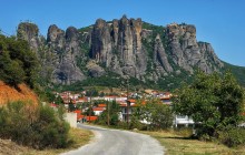 2 Day Private Tour of Meteora From Athens-Overnight Kalambaka or Kastraki