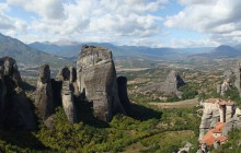2 Day Private Tour of Meteora From Athens-Overnight Kalambaka or Kastraki