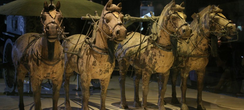 Xi'an: Terracotta Army, Buffet Lunch, City Wall, Goose Pagoda, Bazaar