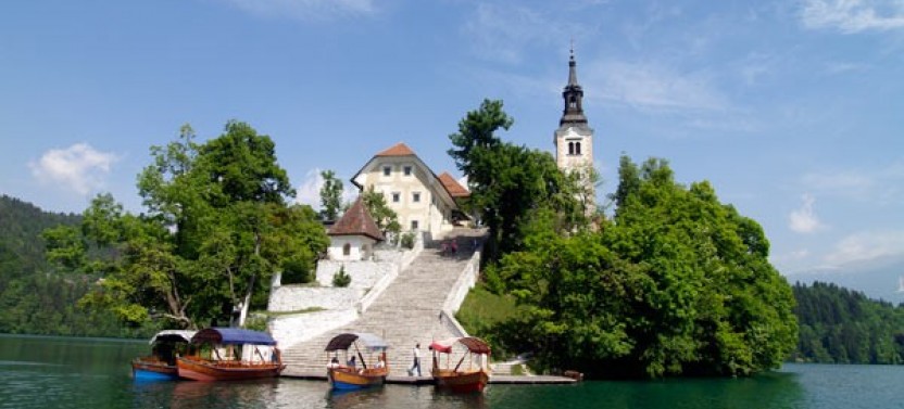 Private Alpine Fairytale with Lake Bled + Bohinj
