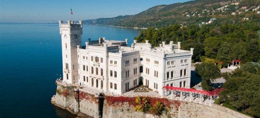 Private Trieste & Miramare Tour from Ljubljana