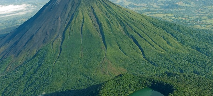 10 Day Best of Costa Rica with Ziplining + Horseback Riding