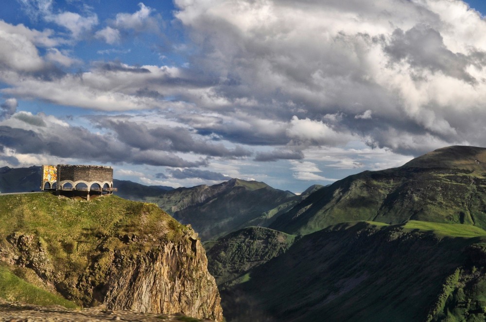 Ananuri, Gudauri, Zhinvali, Kazbegi Guided Tour from Tbilisi