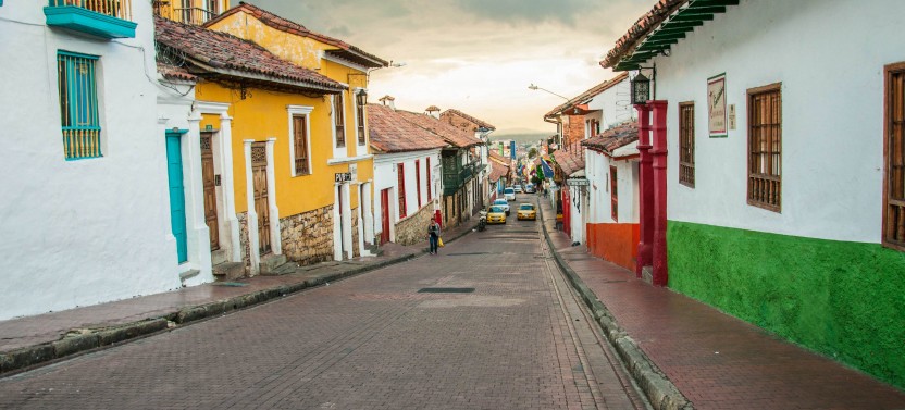 Bogotá Grand City Tour with Gold Museum, Monserrate & Colombian Lunch