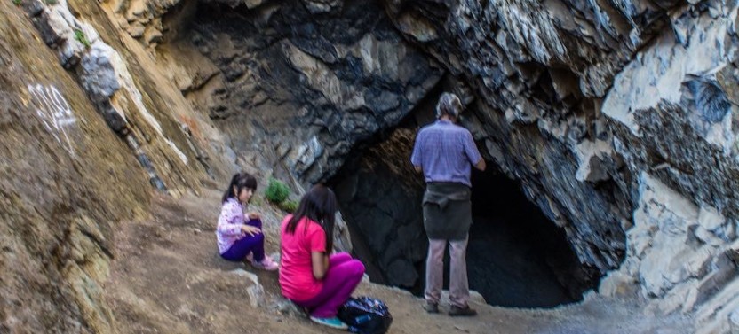 Private Wine Trekking Tour and a Chilean Country Grill