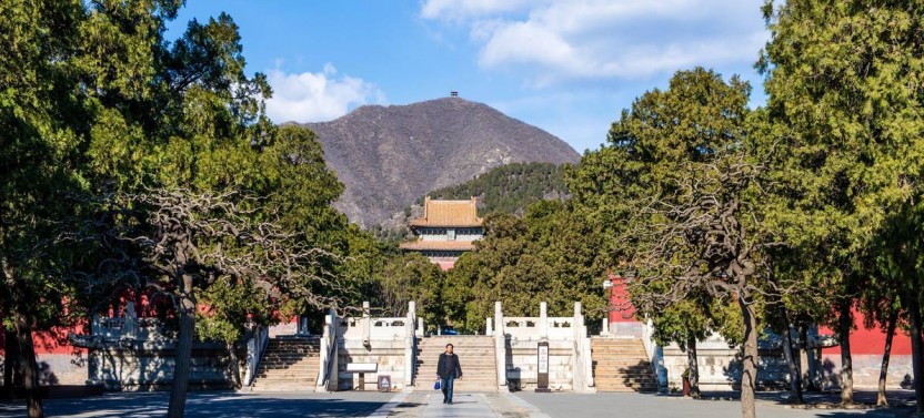 Beijing Badaling Great Wall and Ming Tomb Bus Tour