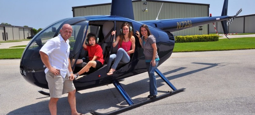 Private Tour: 1 Hour Helicopter Flight Over Rainforest & Beaches