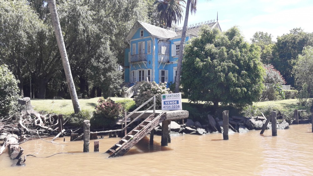 Buenos Aires Touring