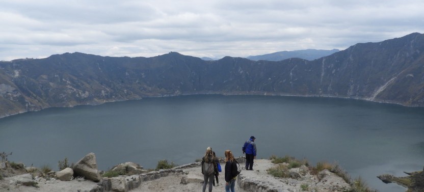 6-day Hiking Ecuadorian Andes
