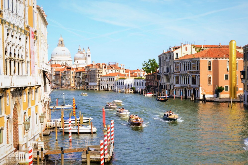 St. Mark’s & Doge’s Palace Tour with Gondola Ride