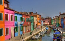 Murano & Burano Islands Guided Small Group Tour with Private Boat
