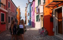 Murano & Burano Islands Guided Small Group Tour with Private Boat