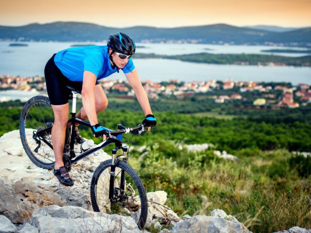 Private Hvar Food and Wine Bike Tour