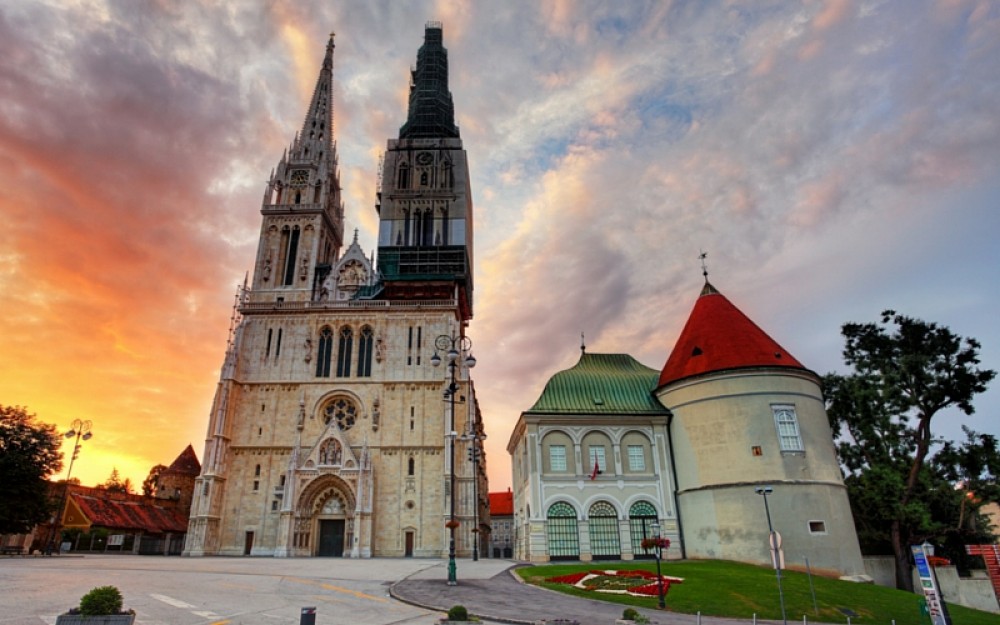 Private Zagreb Regular Walking Tour