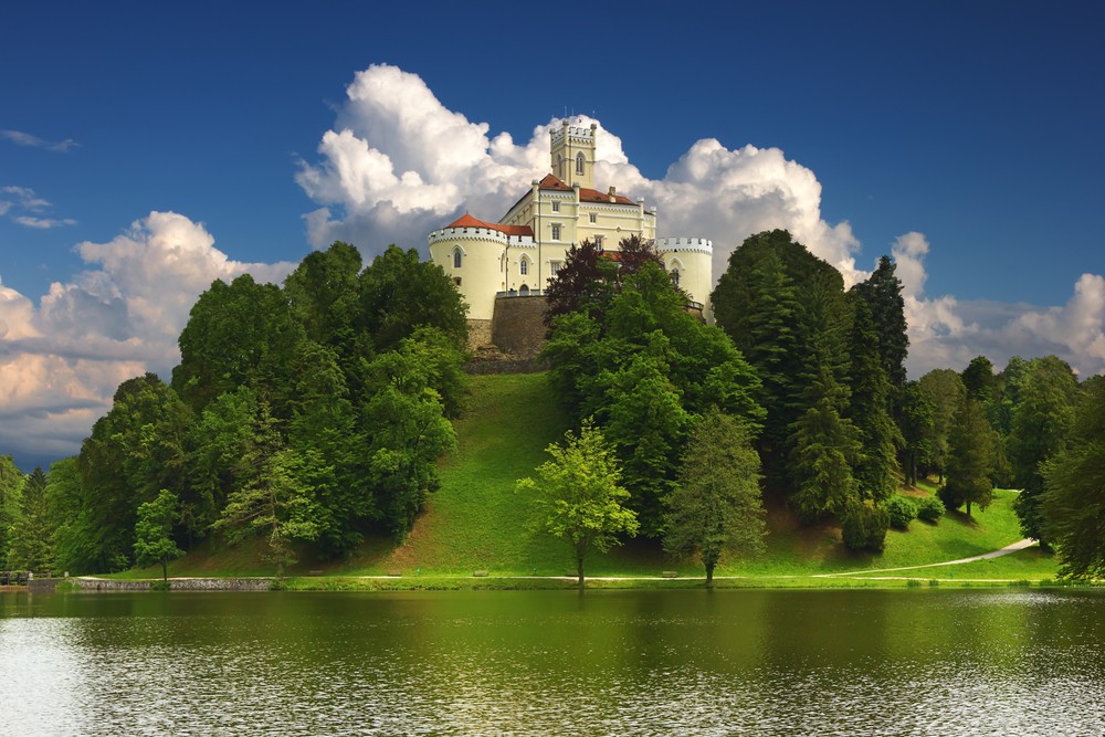 Private Zagorje Castles Tour with Lunch from Zagreb