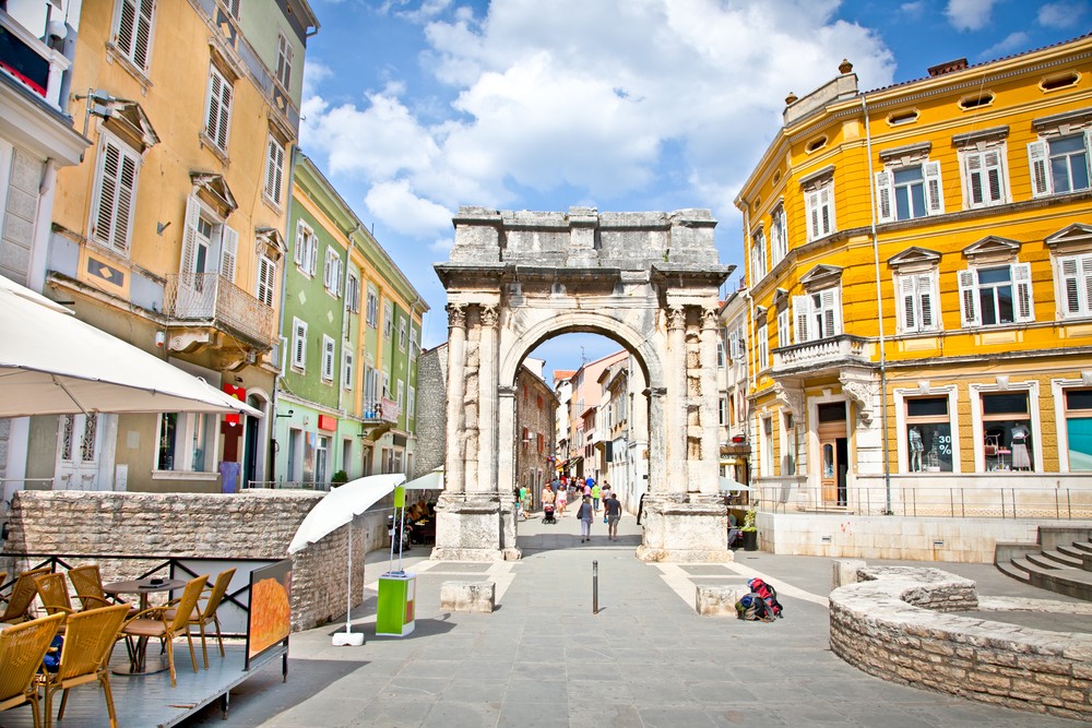 Private Pula and Poreč Sightseeing Tour