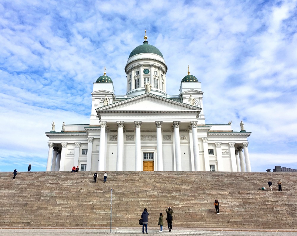 Small Group Helsinki Walking Tour With a City Planner