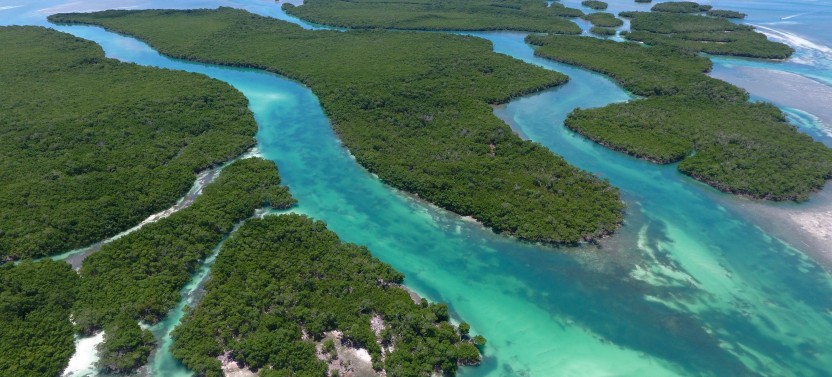 Island Hopping Eco Tour To Secluded Beaches (For 2 Guests)