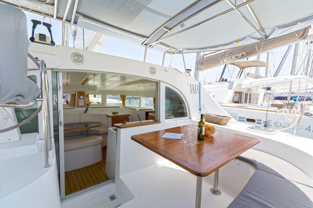 Small Group Catamaran Sail with Food & Drink (Catamaran 38) - Mykonos ...