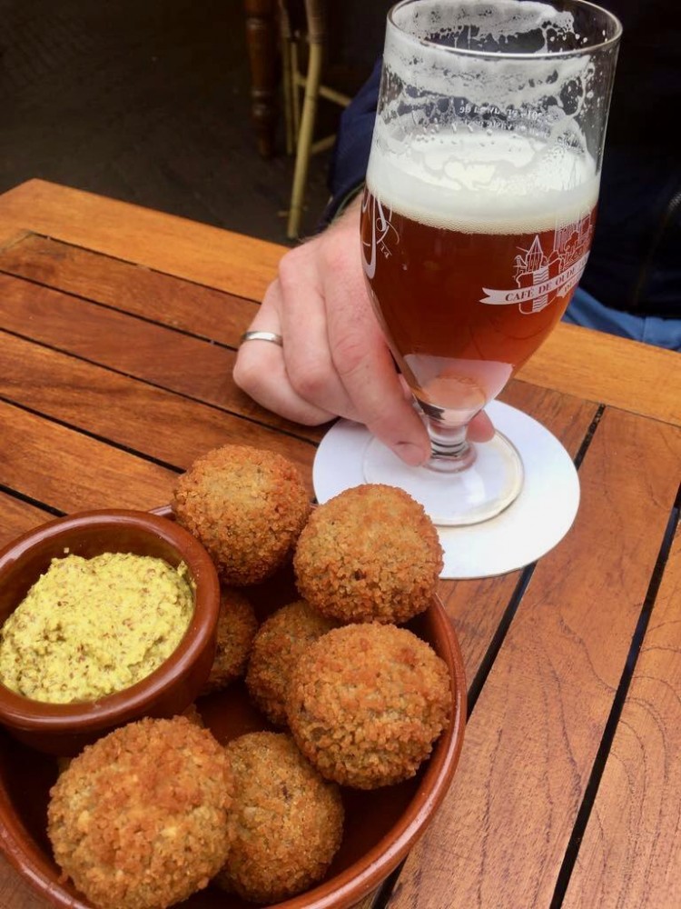 Delft: Hike & Beer Tour