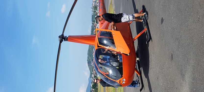 Private Tour: 1 Hour Helicopter Flight Over Rainforest & Beaches
