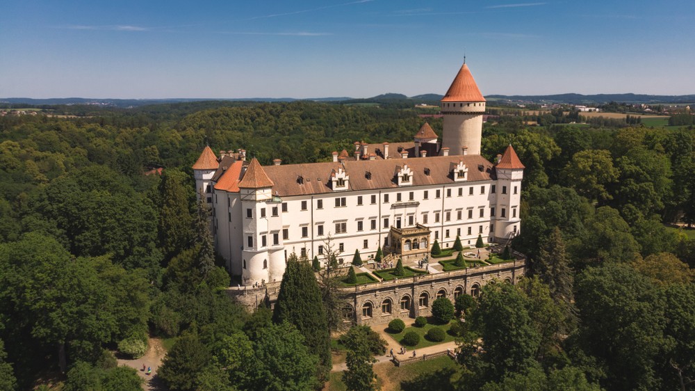 Private Drive: Konopiste & Trebic from Prague