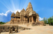 3-Day Private Kahjuraho & Kamasutra Temples from Delhi by Train