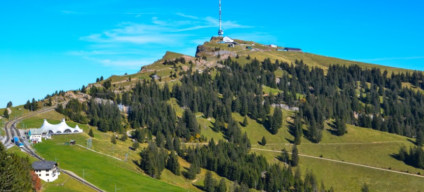 Private Tour of Lucerne and a "Big 4" Mountain from Interlaken