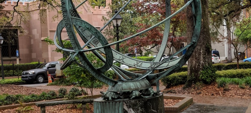 Savannah Style - Historic and Victorian Districts, and Bonaventure Cemetery
