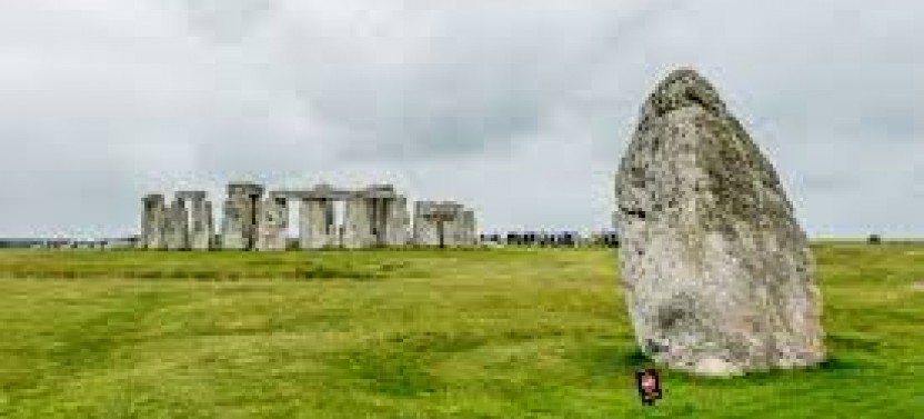 Salisbury and Stonehenge Private Day Tour from Southampton