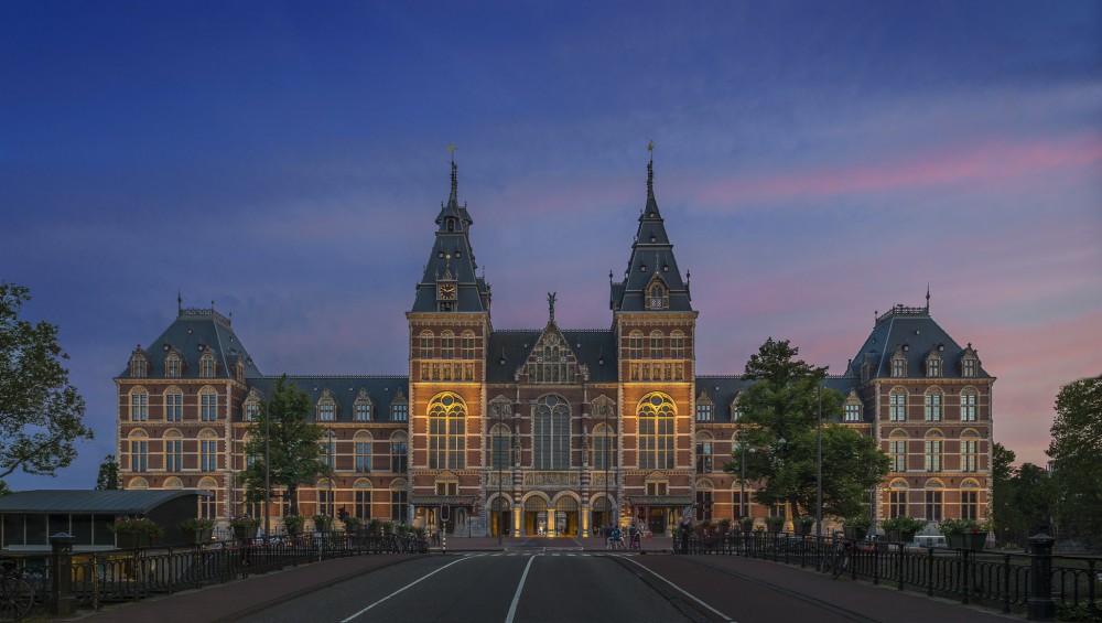 Rijksmuseum + 1 hr Canal Cruise