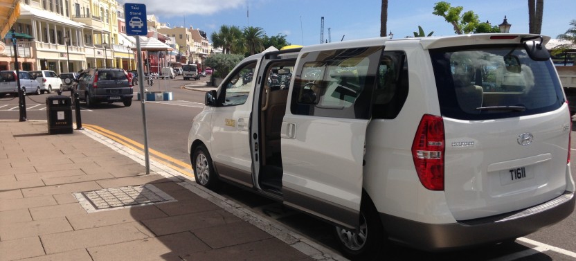 Private Shore Excursion: Complete Bermuda Sightseeing Tour from Hamilton