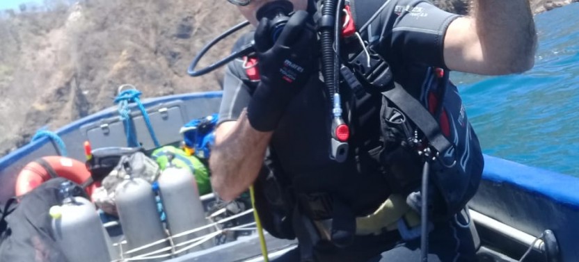 Scuba Diving at Islas Tortuga