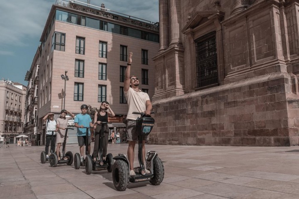 Malaga: 3 Hour Historical Segway Private Tour