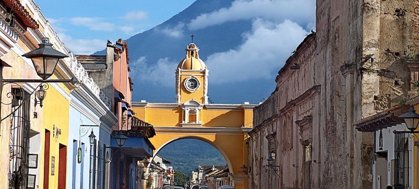 Tour Guatemala: a Colorful Adventure in Central America (9 Days)