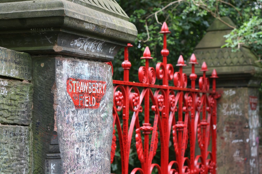 Beatles Tour of Liverpool by Private Taxi