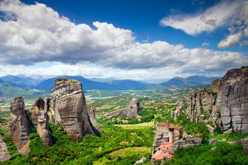 full day meteora tour from athens by train