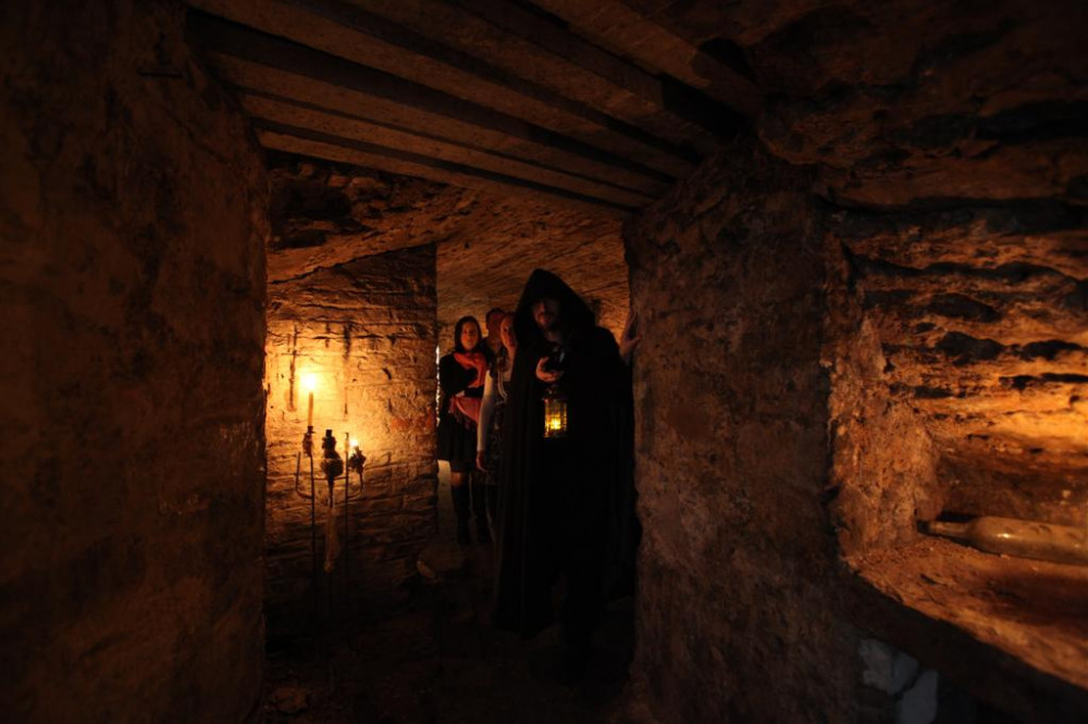 Hidden and Haunted Edinburgh Old Town + Vaults Edinburgh Project