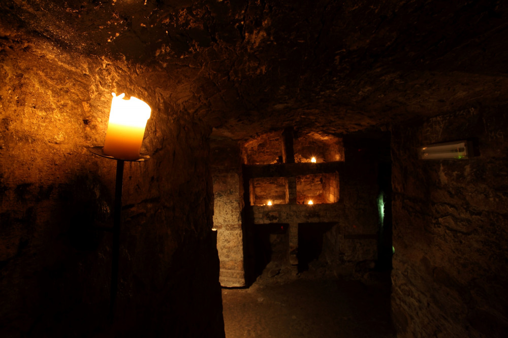 Hidden and Haunted Edinburgh Old Town + Vaults Edinburgh Project