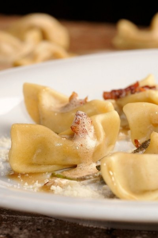 Bergamo Traditional Food Tour - Eat, Learn and have fun with a Local