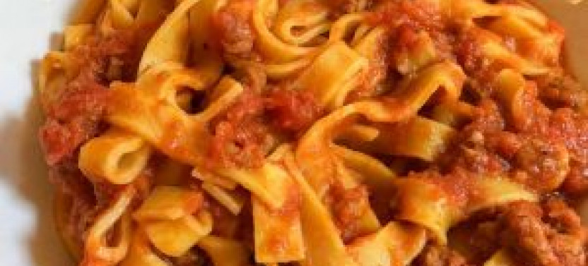 Bologna Food Tour - Eat, Learn and have fun with a Local